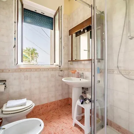 Апартаменты Grace Seaview